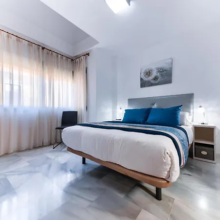 Holidays2Malaga Salitre Cerca Estacion Ave & Fibra Wifi Exterior photo