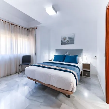 Holidays2Malaga Salitre Cerca Estacion Ave & Fibra Wifi Exterior photo